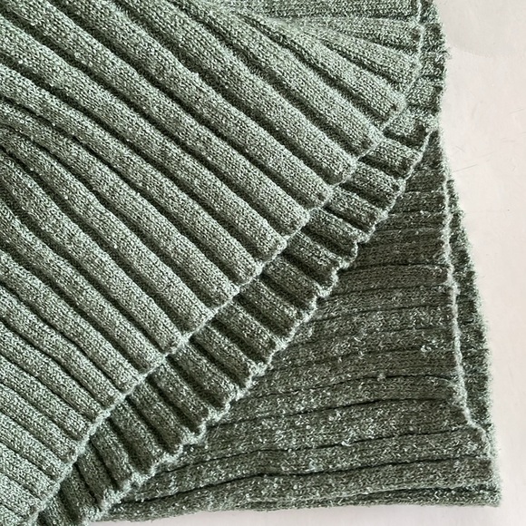 Anthropologie x Amadi Sage Green Ribbed Twist Back Midi Sweater Dress size L - Picture 6 of 10